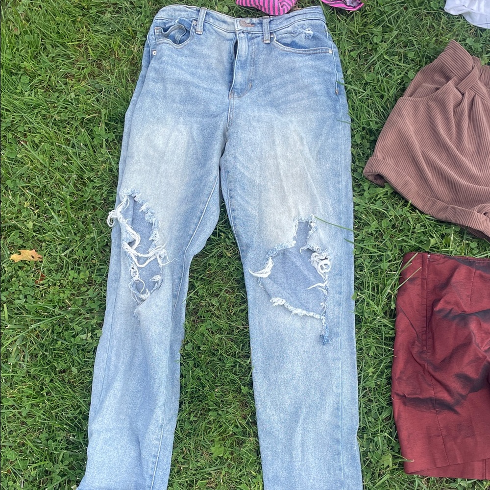 Stylish Light Blue Distressed Women Jeans